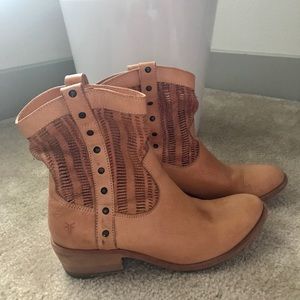 Frye size 8.5 leather boots